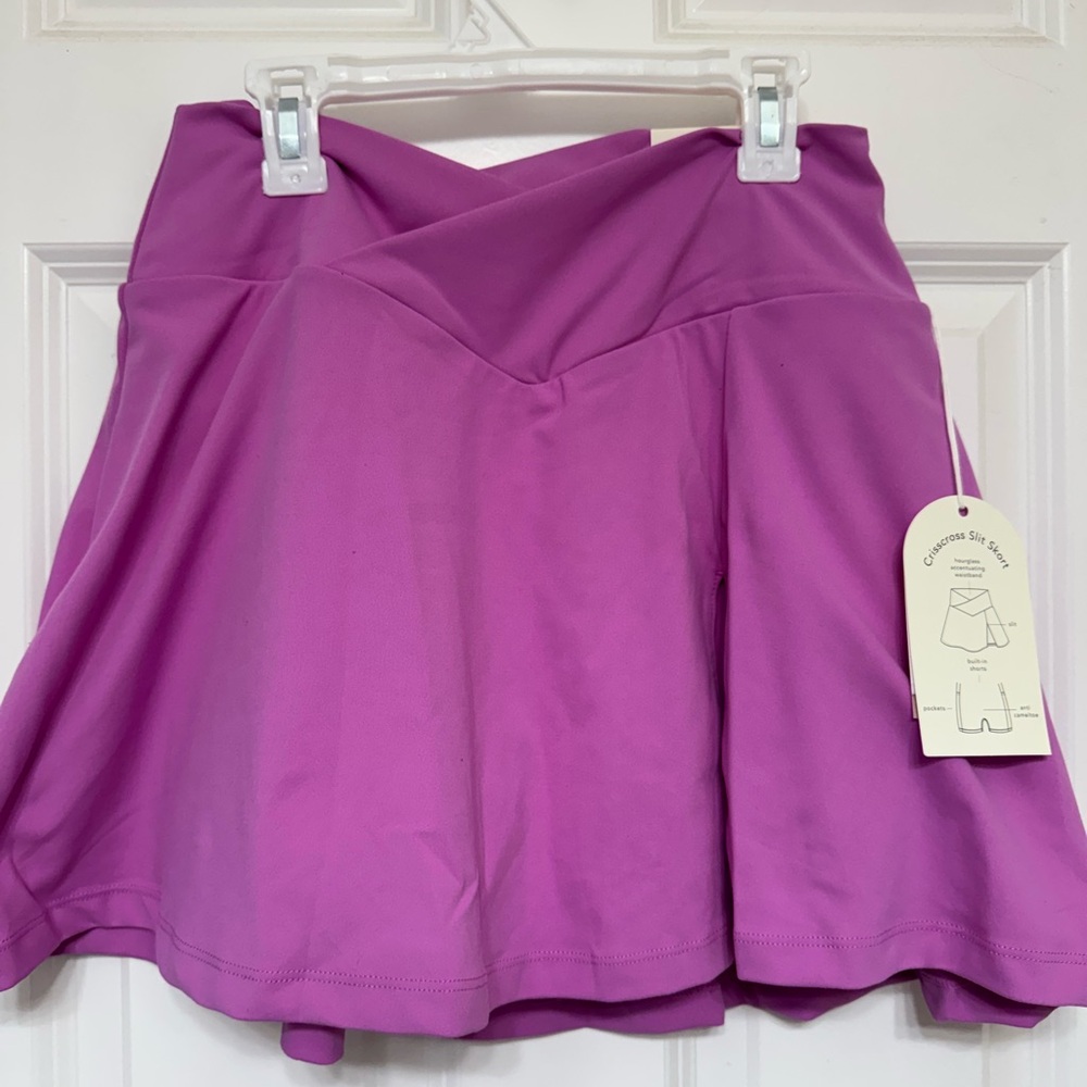 Blogilates crisscross slit skort first bloom
